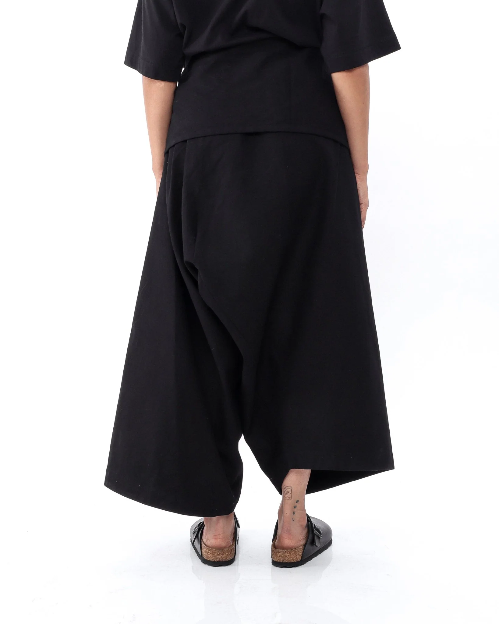 2022 Salwar V2 - Canvas - Image 2