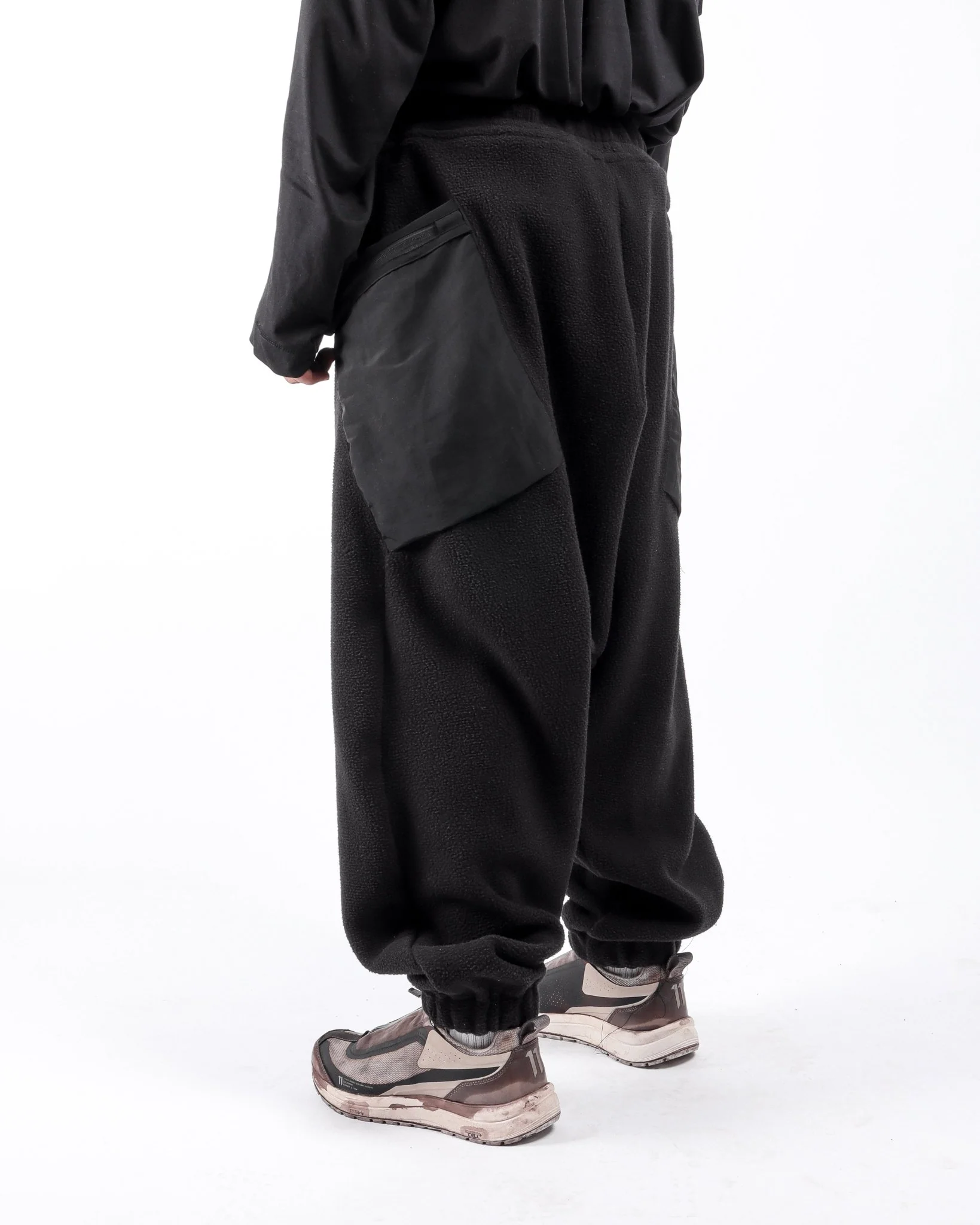Fleece Cargo Sweatpants - Image 7