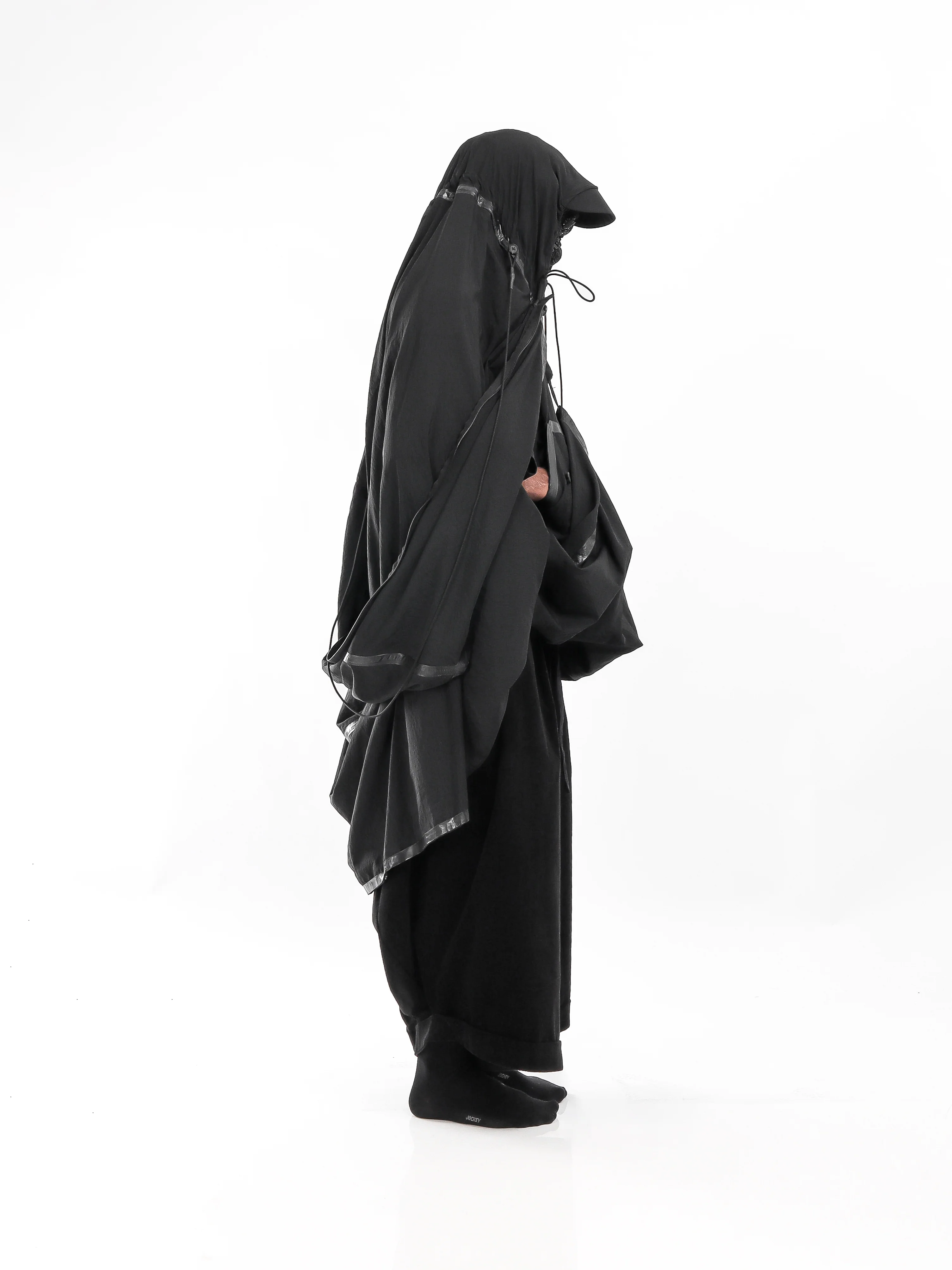 SHELTER PONCHO - Image 9
