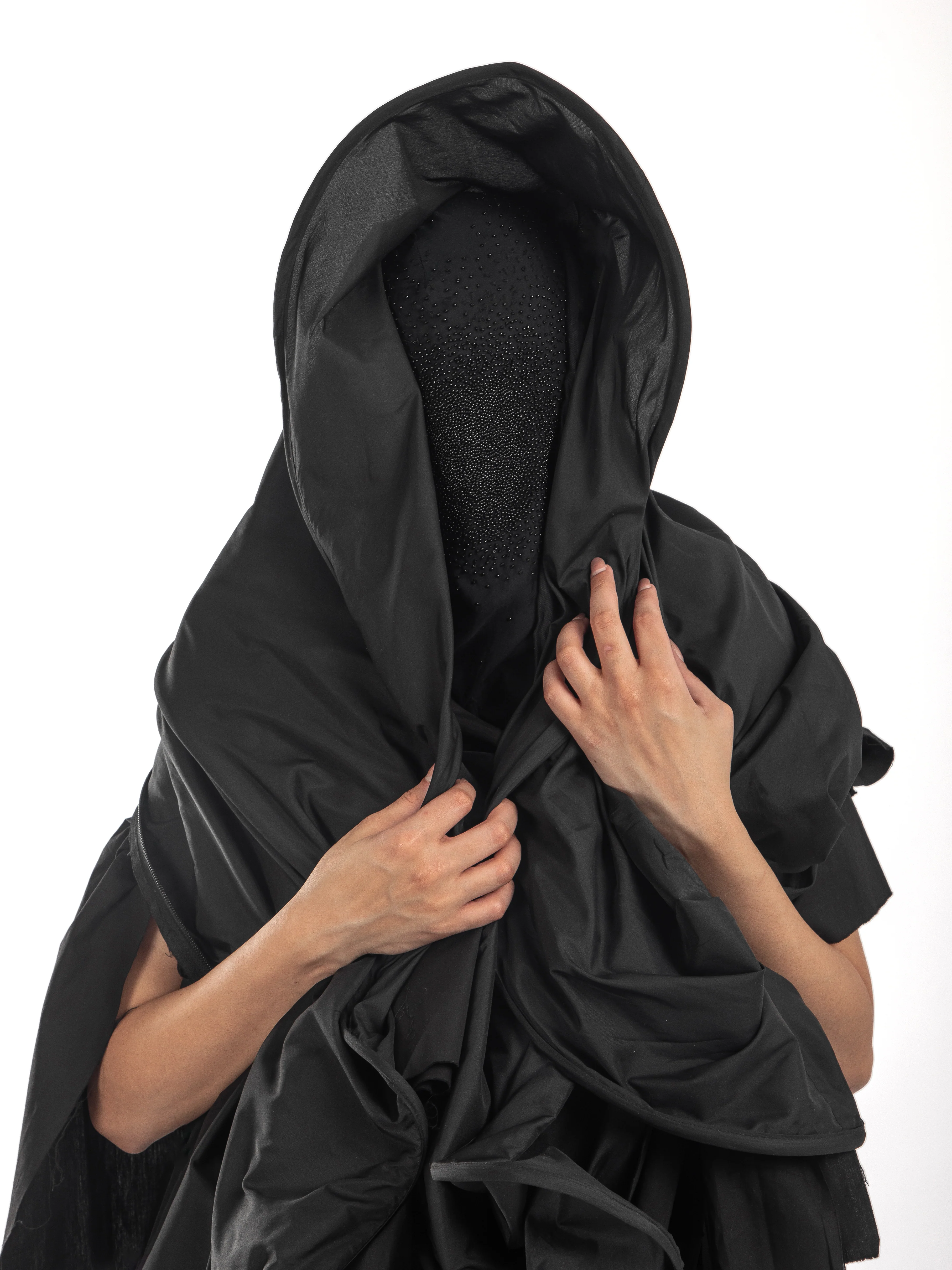 SHELTER SAREE - Image 18