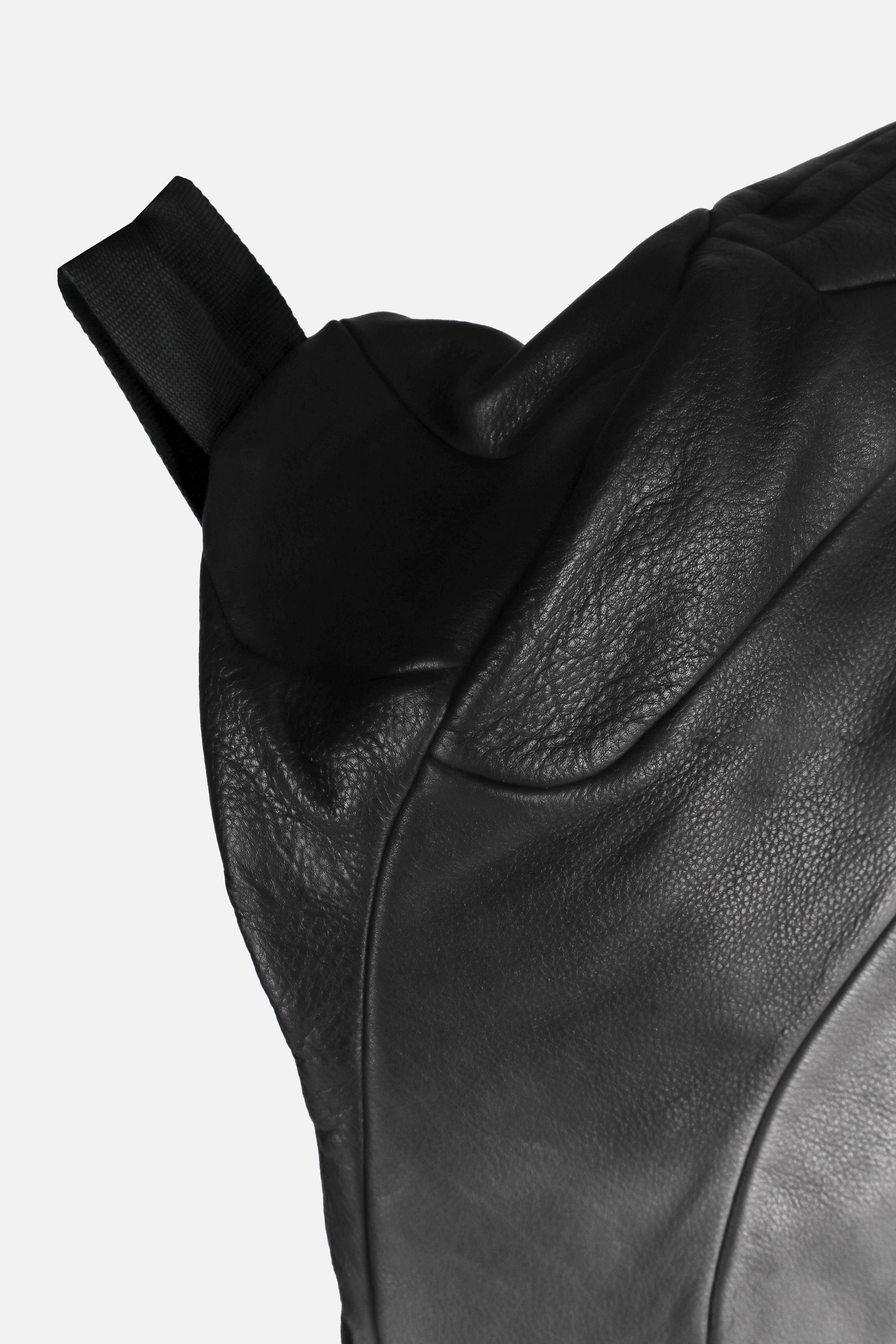 SHOULDER HYDRATION PACK - Image 21