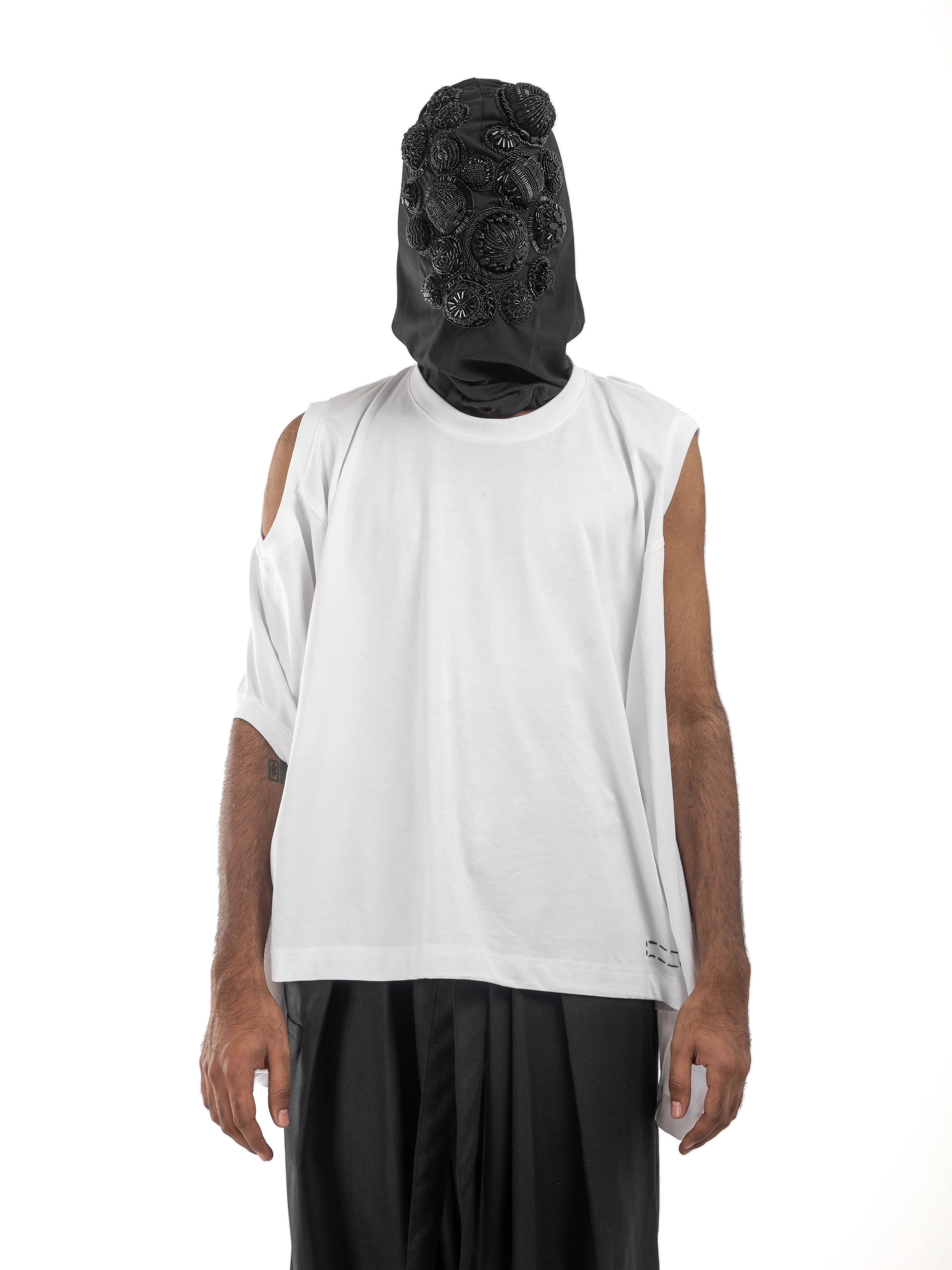 SIX HOLE TEE - Image 16