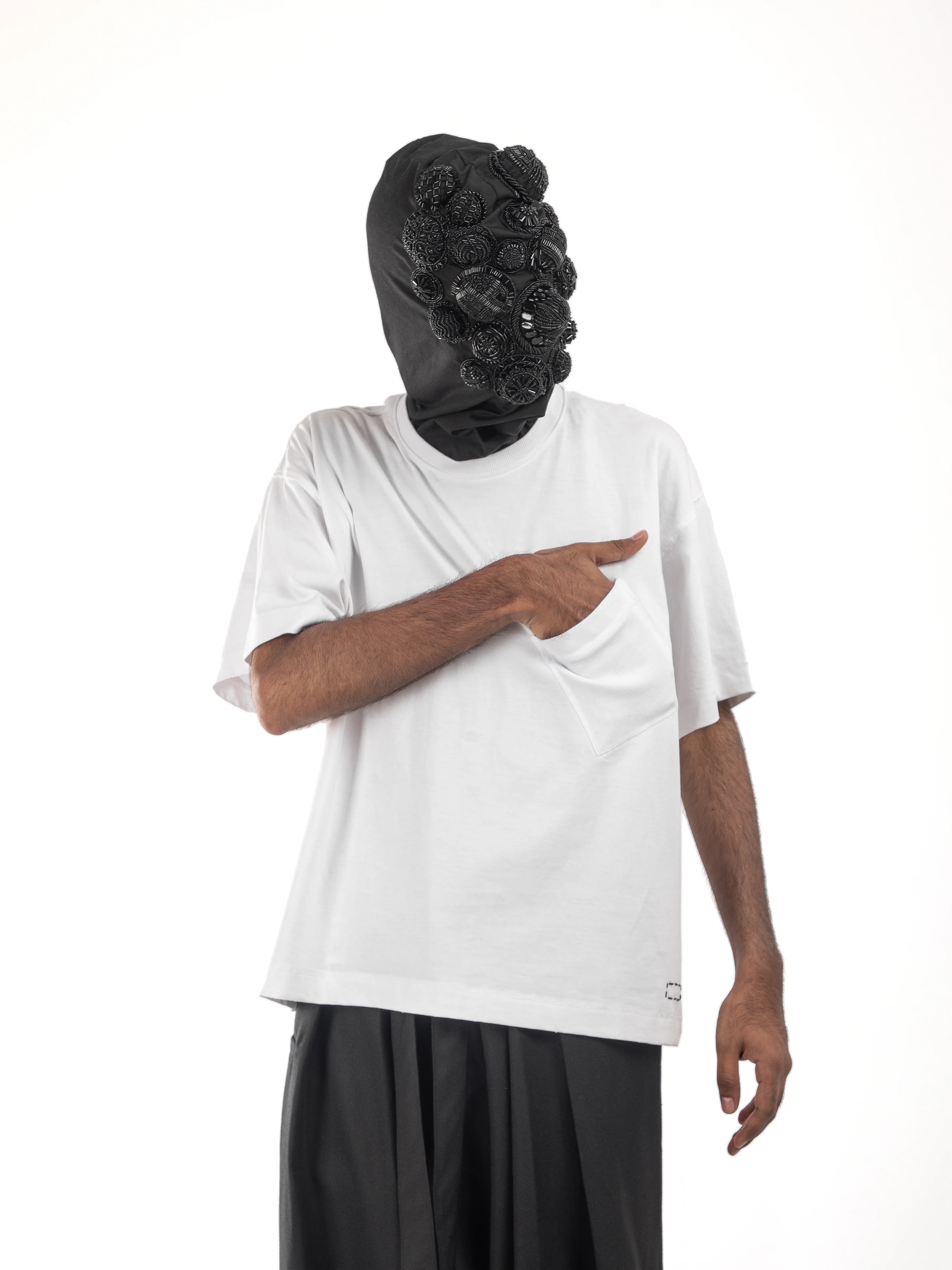 YET ANOTHER TEE - Image 4